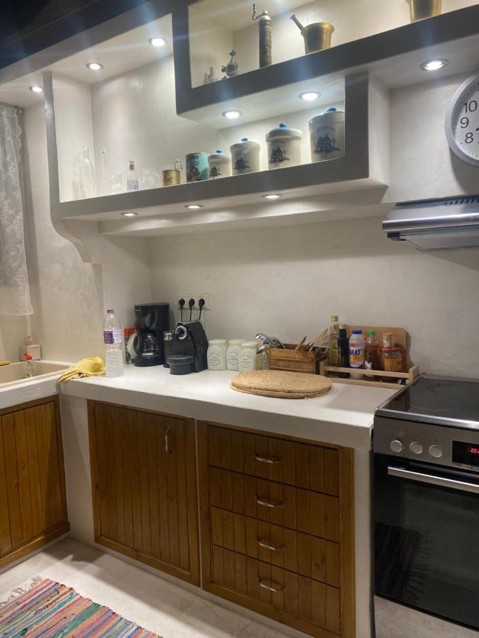 Апартаменты Molyvos Boutique House Митимна Экстерьер фото